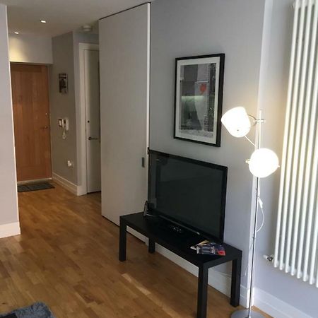 Highcross Deluxe Apartment 莱切斯特 外观 照片