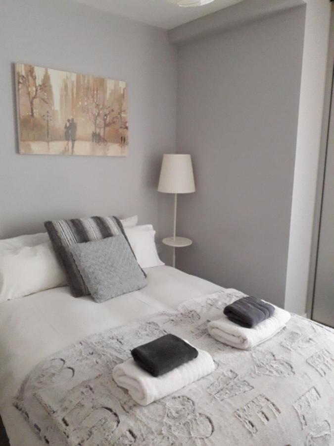 Highcross Deluxe Apartment 莱切斯特 外观 照片